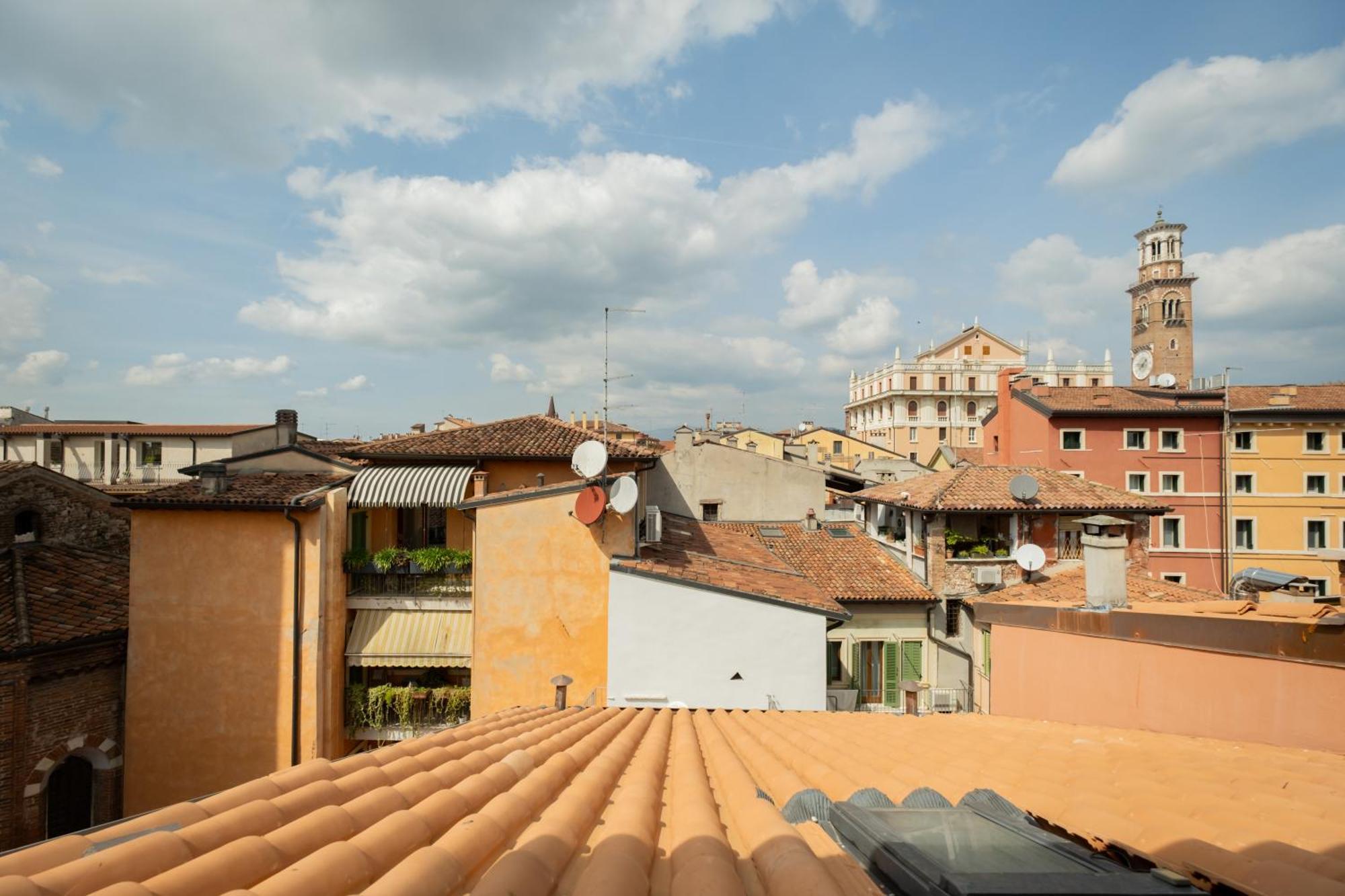 Appartamento Stella - Verona Centro Εξωτερικό φωτογραφία